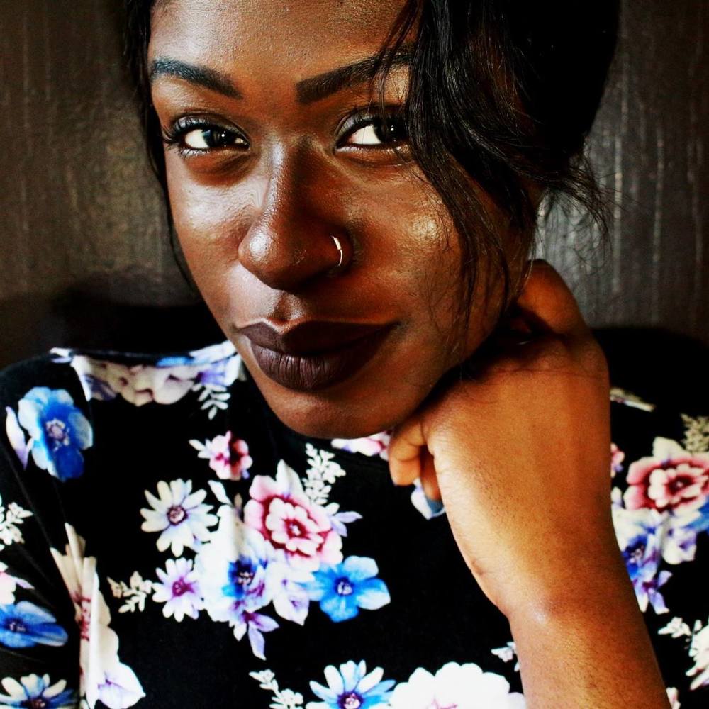 Meet your Posher, Tavia